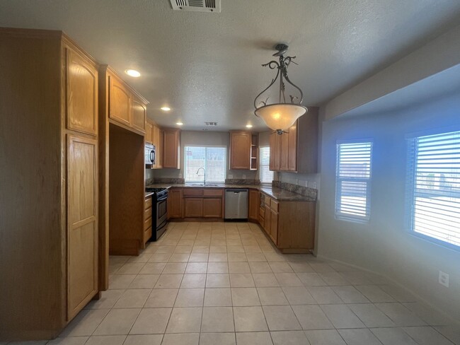 8654 Poppy Blvd