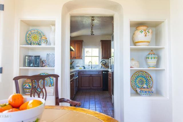 Photo - 1859 Hillcrest Dr