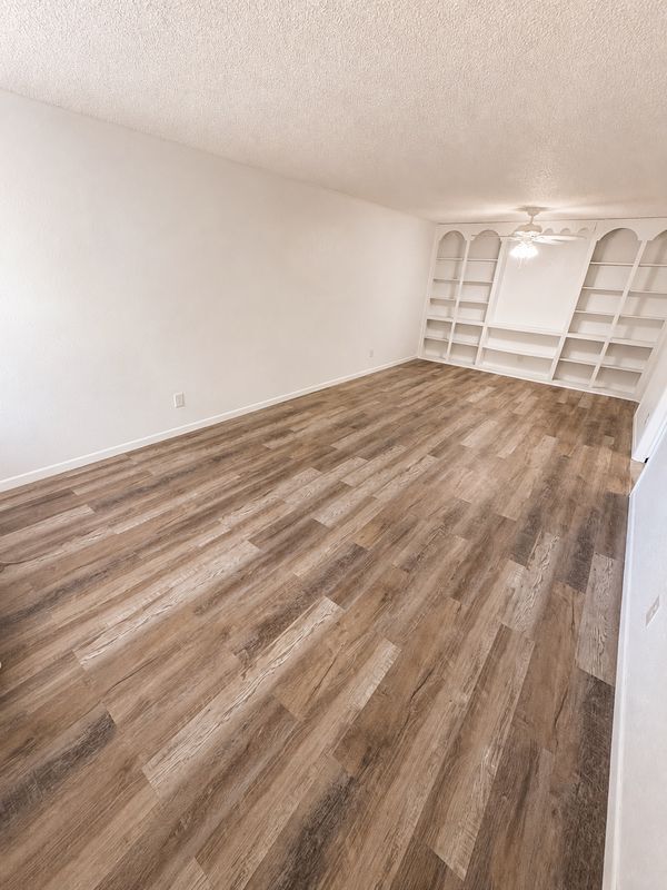 420-420 MILLS STREET, 20