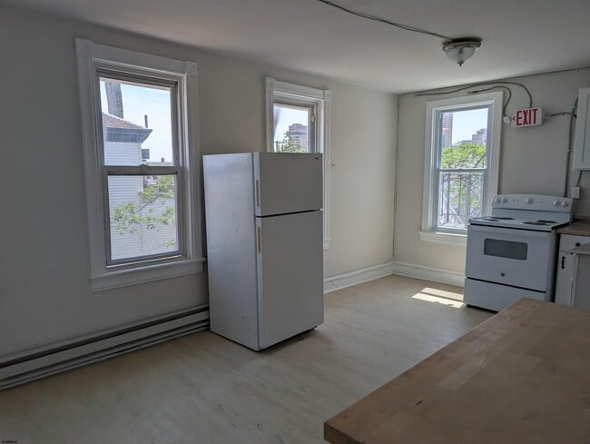 36 N Florida Ave Unit 3