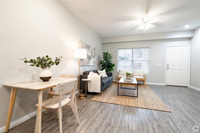 Photo - 100 N 5th St Unit 1103