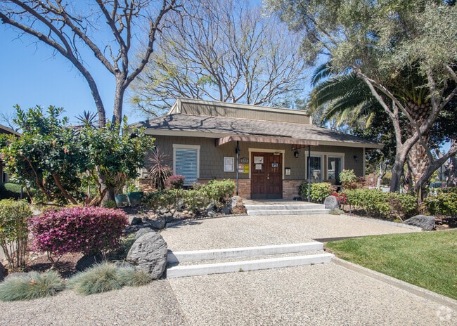 Mathilda Garden Apartments