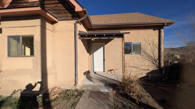 Photo - 3 bed 2 bath Renovated Rent Home