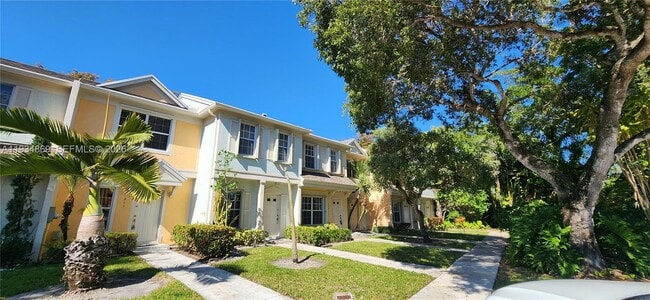 Building Photo - 211 Mallory Ct