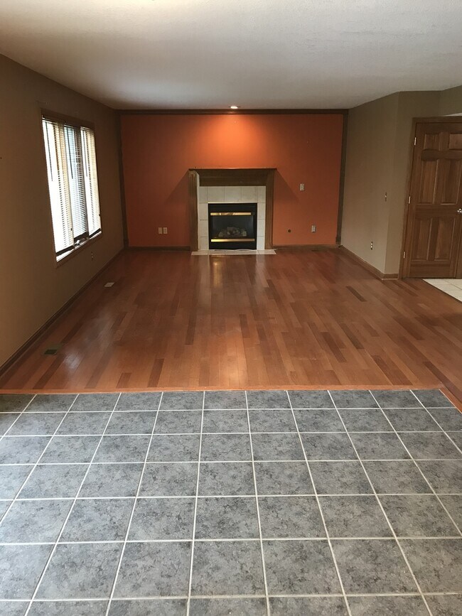 Photo - 5726 Fox Mill Run