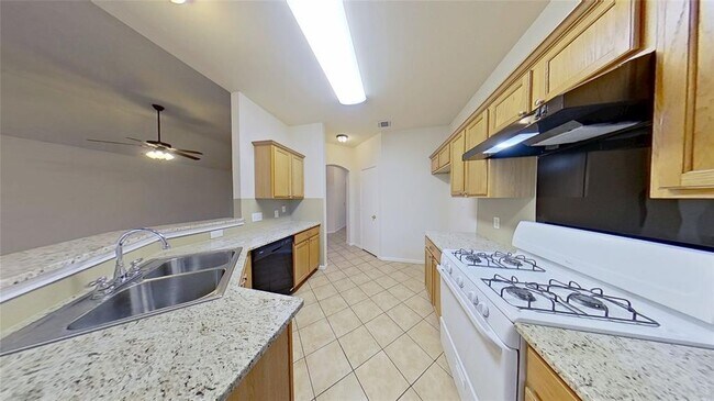 Photo - 903 Lantana Dr