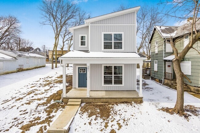 Building Photo - 391 Brehl Ave Rental