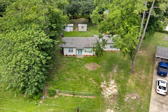 Photo - Gardener's Paradise! 3BR Home on Oversized Lot with Shed & Greenhouse