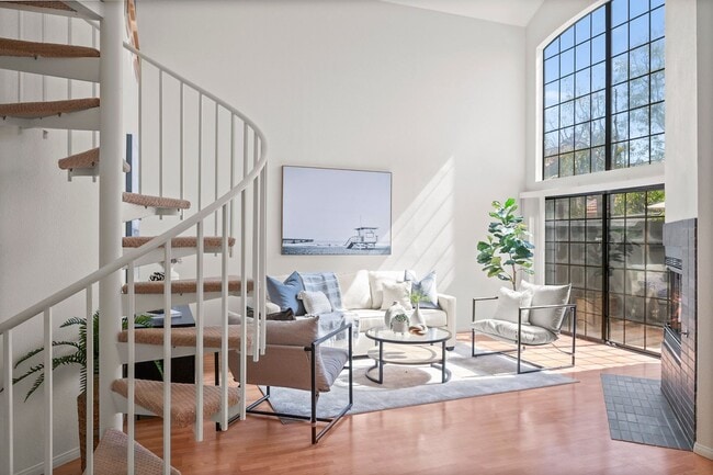 Stunning 3 Bedroom / 2 Bath Home in Corona... - Stunning 3 Bedroom / 2 Bath Home in Corona...