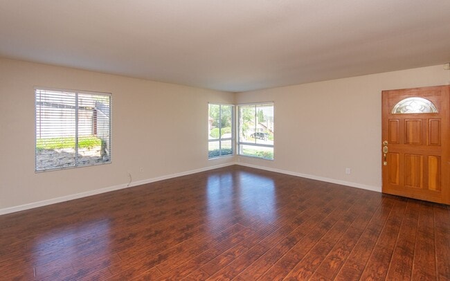 4121 Bryan St