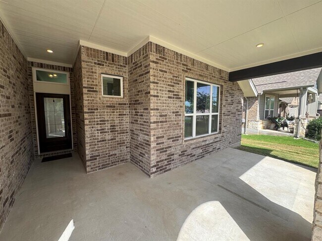 Photo - 1136 Olympic Ln