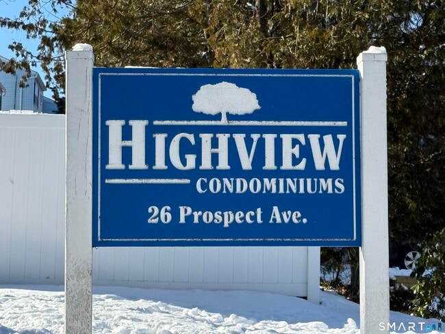 Building Photo - 26 Prospect St Unit APT F6