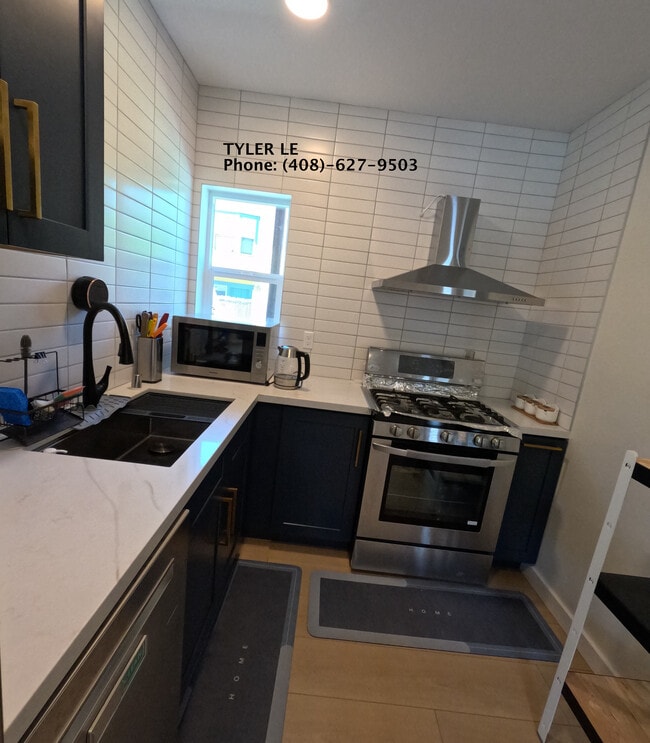 Cocina principal - 6115 Fremont St Unidad #