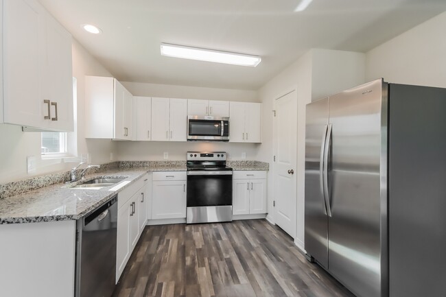 Photo - 196 Bluebonnet