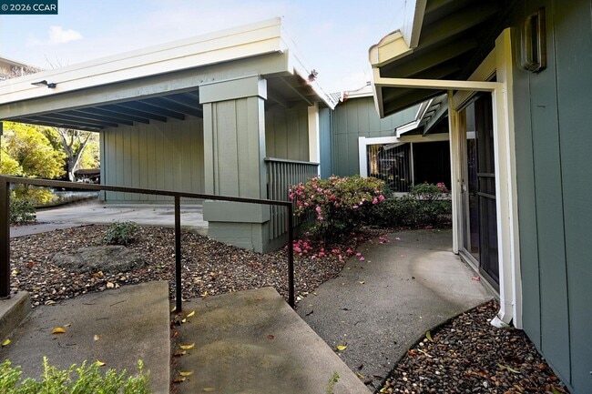 Photo - 2110 Cactus Ct Unidad 6