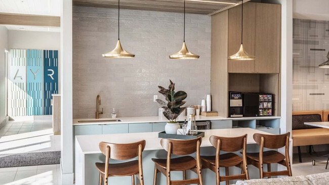 Photo - 6160 N Rural St Unidad ID1301569P