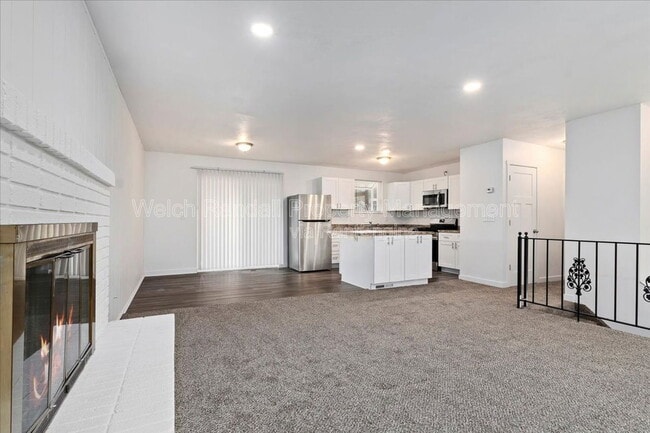 Photo - 3757 W Clermont Dr