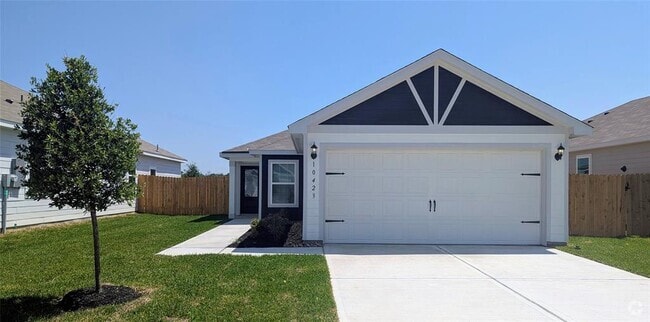 Building Photo - 10423 Red Cardinal Dr Rental