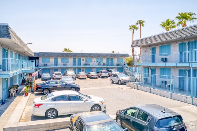 Fremont Palms Apartments