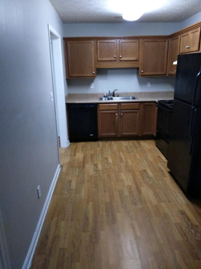 Photo - 120 Emory Ct