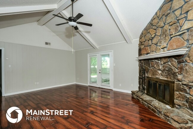 8210 Valley Ridge Trail