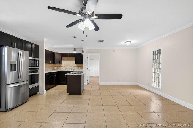 Photo - 18 Crossings Cir Unit F