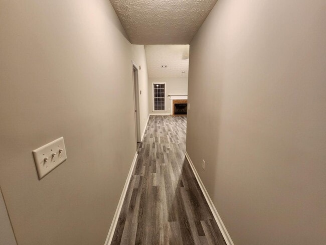 Photo - 3 Bedrooms 2 Baths 2 Car Garage - North Co...