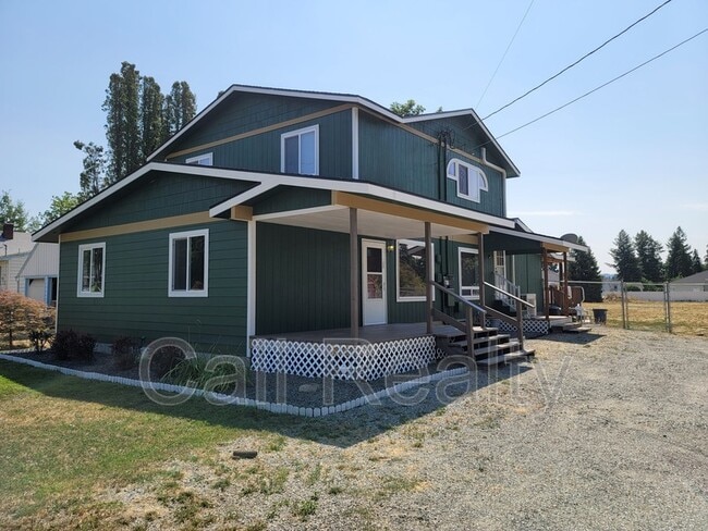 Building Photo - 11122 E Valleyway Ave