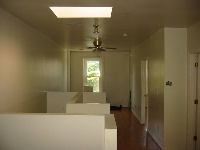 Photo - 1220 Half St SW