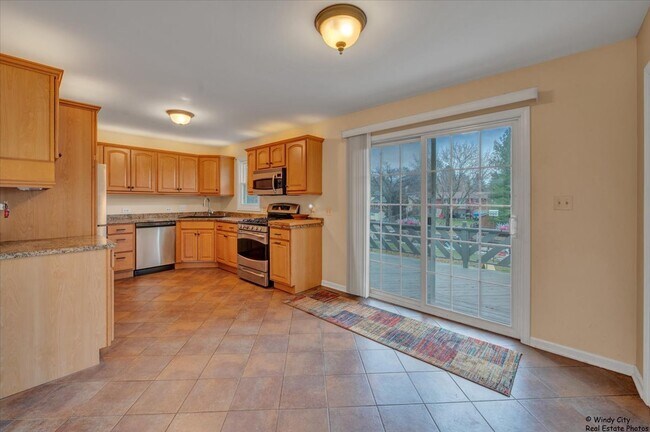Photo - 3008 Blarney Stone Ln