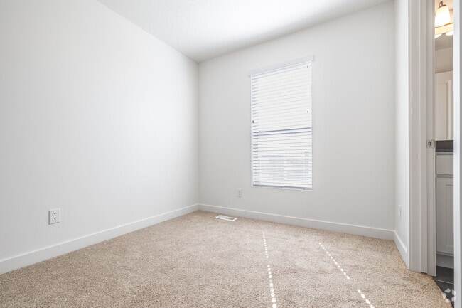 3BR, 3BA - 1,580SF - 3rd Bedroom