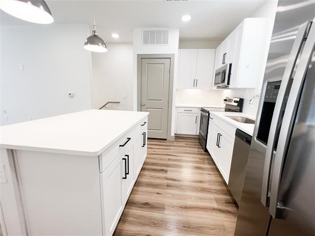 Photo - 4020 McEwen Rd