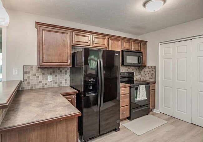 Photo - 4213 Hunters Trce