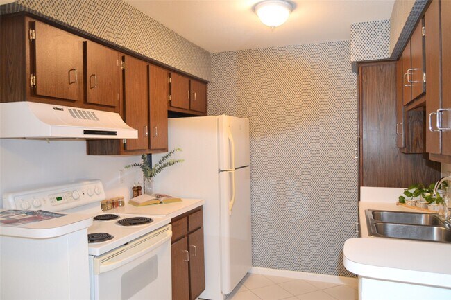 Photo - 845 Augusta Dr Unit 17