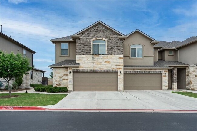Building Photo - 2880 Donnell Dr Unit 3701