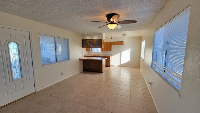 Photo - Nice 3 bedroom / 2 bathroom House with lot...