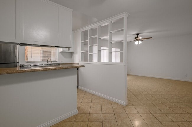 Photo - 4000 Sequoia St Unidad 6