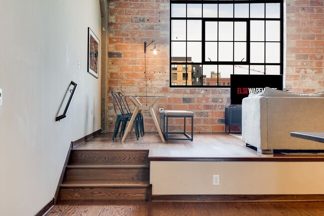 Photo - ElseWarehouse in the North Loop