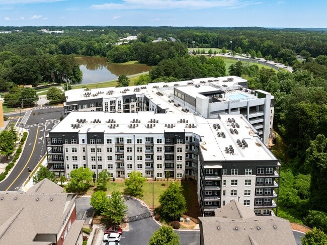 Solis Kennesaw