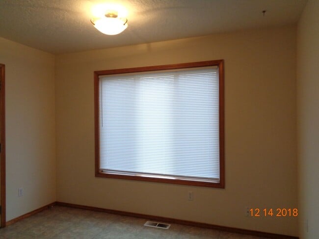 Photo - 1130 SW Fleishauer Ln