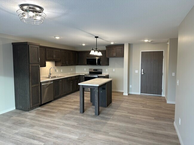 The Lincoln Apartments