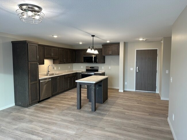 Photo - The Lincoln Apartments