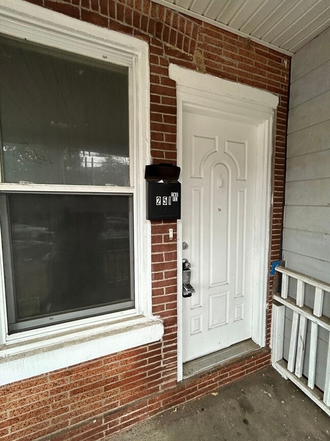 Photo - 251 Highland Ave Unit #2