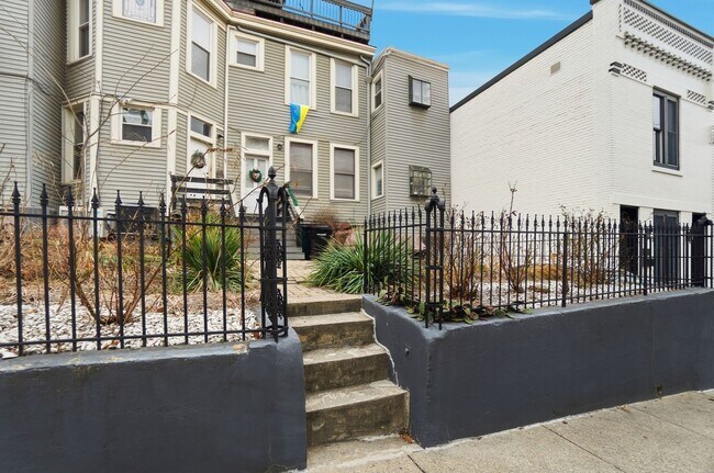 Photo - 1220 Louden St Unit 1220 Louden #3