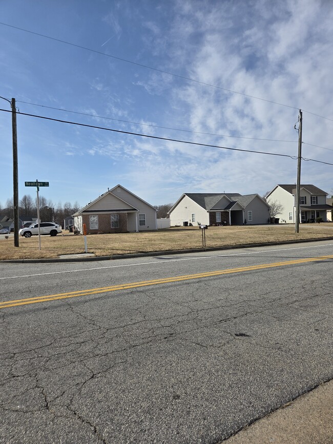 Photo - 1214 Nealtown Rd Unit Acct. # 49022032