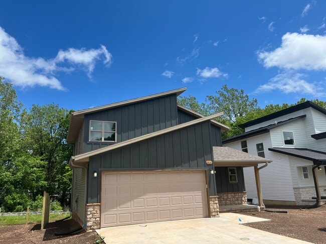 Photo - Brand New 3 Bedroom 2.5 Bathroom Springfield Home