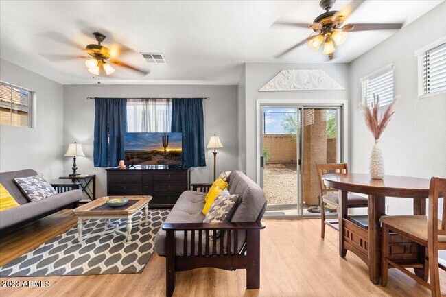 4066 E Melinda Ln
