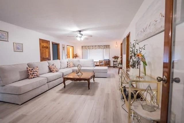 Photo - 200 Mary Lynn Ln