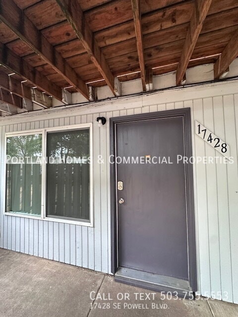 Photo - 17428 SE Powell Blvd