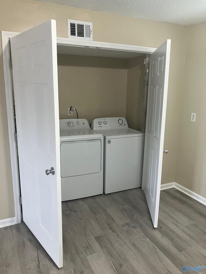 Photo - 3504 Penny St SW Unidad A